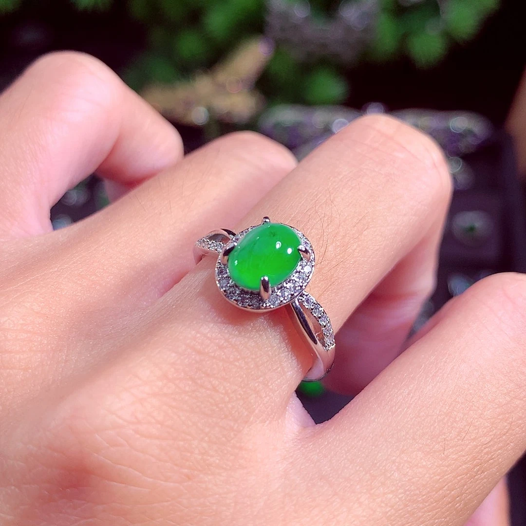 颈饰未镶嵌翡翠天然