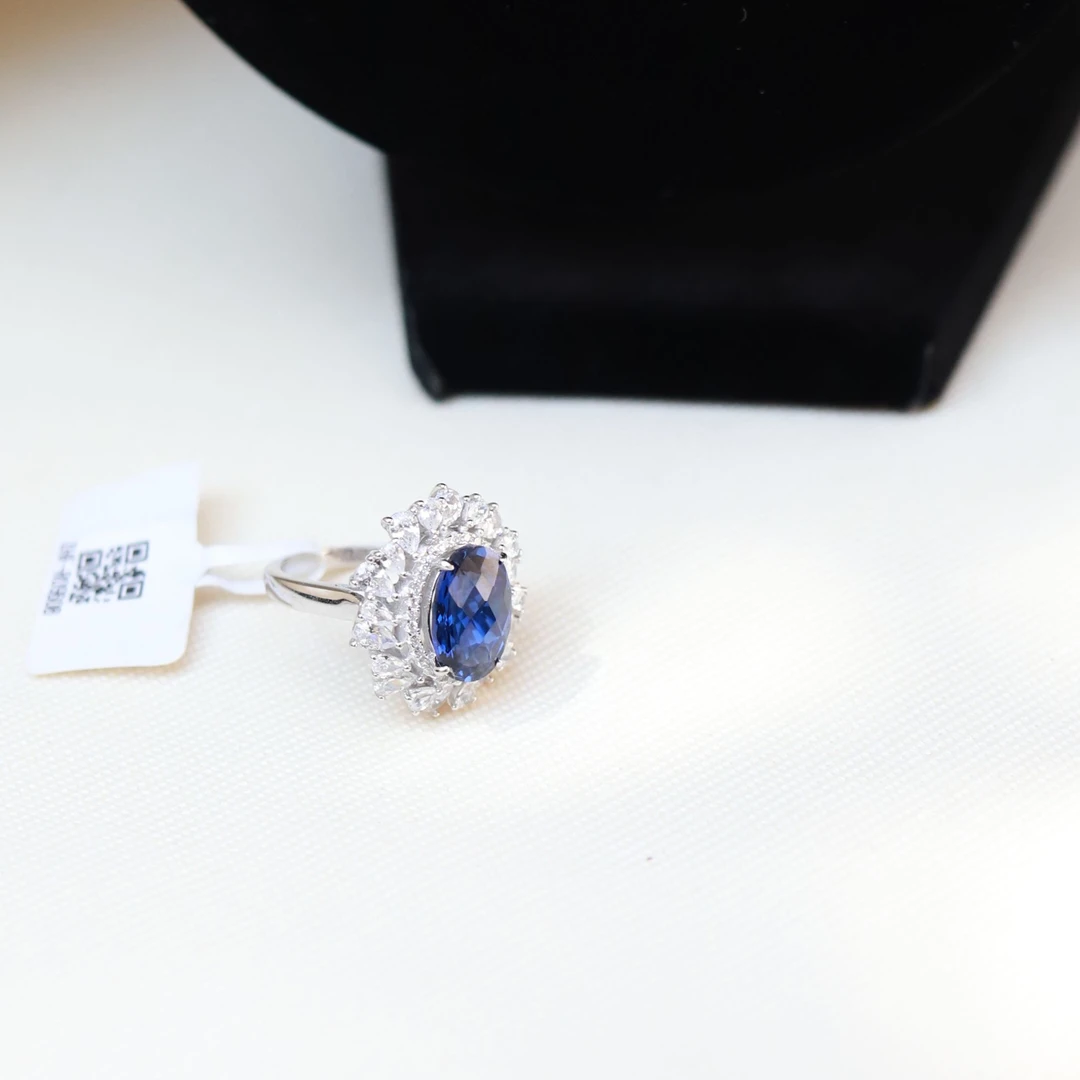 925银戒指 925银培育奢华蓝宝戒指镶嵌时尚蓝色镶钻(ZHF-R0960B)