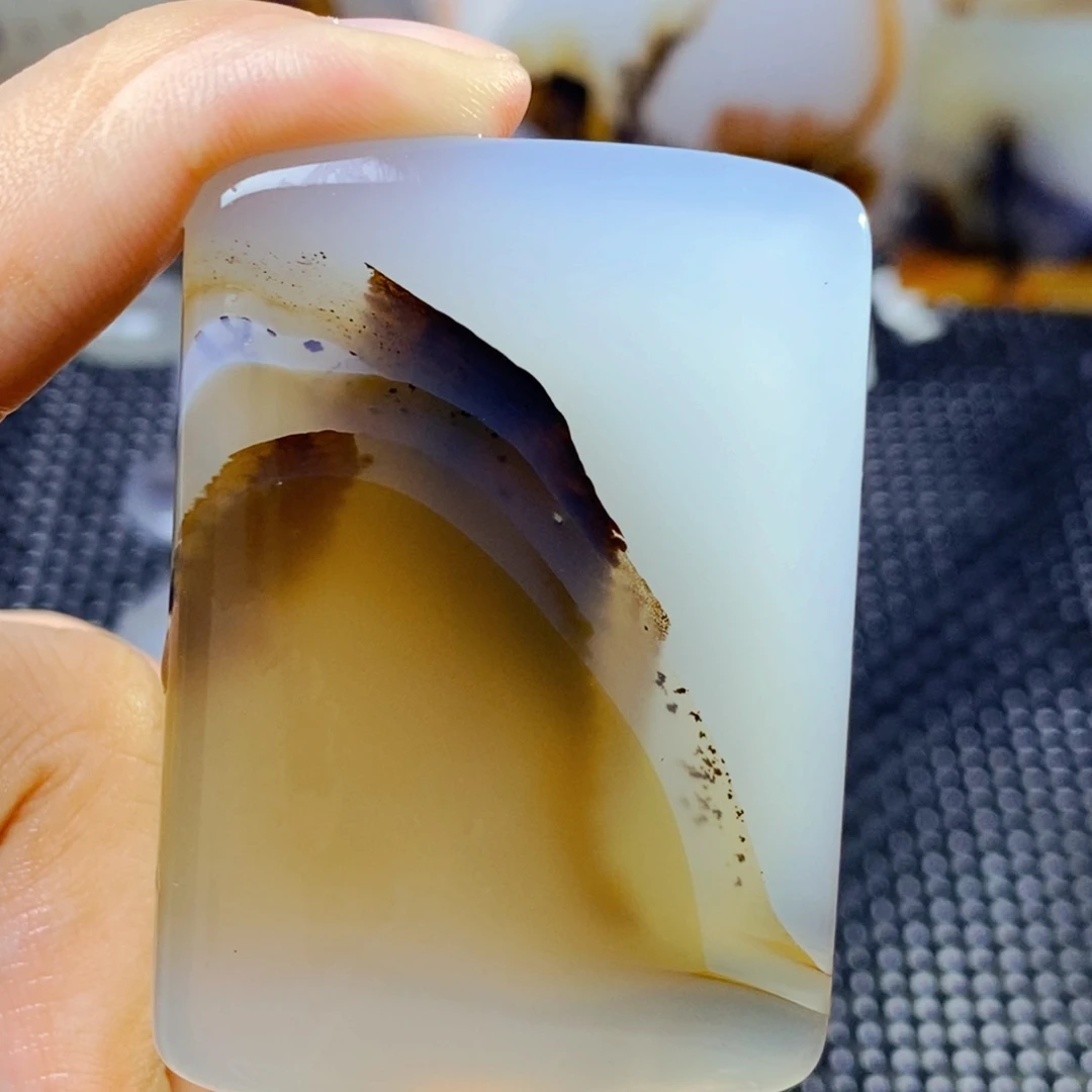 未镶嵌玛瑙/玉髓珠宝奇石