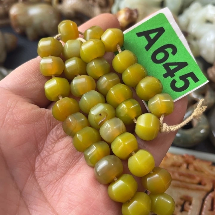 玛瑙/玉髓颈饰合金