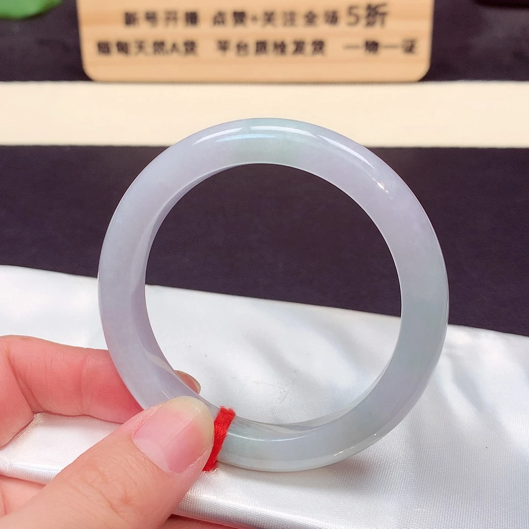 翡翠手镯未镶嵌281号