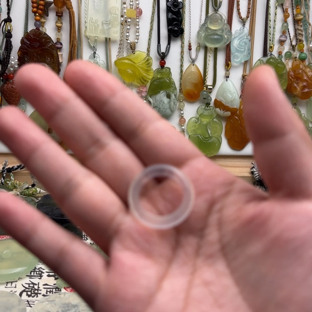 蛇纹石玉合金颈饰