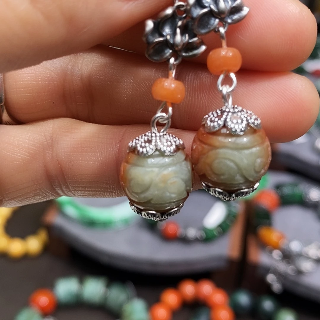 银S925镶嵌翡翠耳饰漂亮美眉