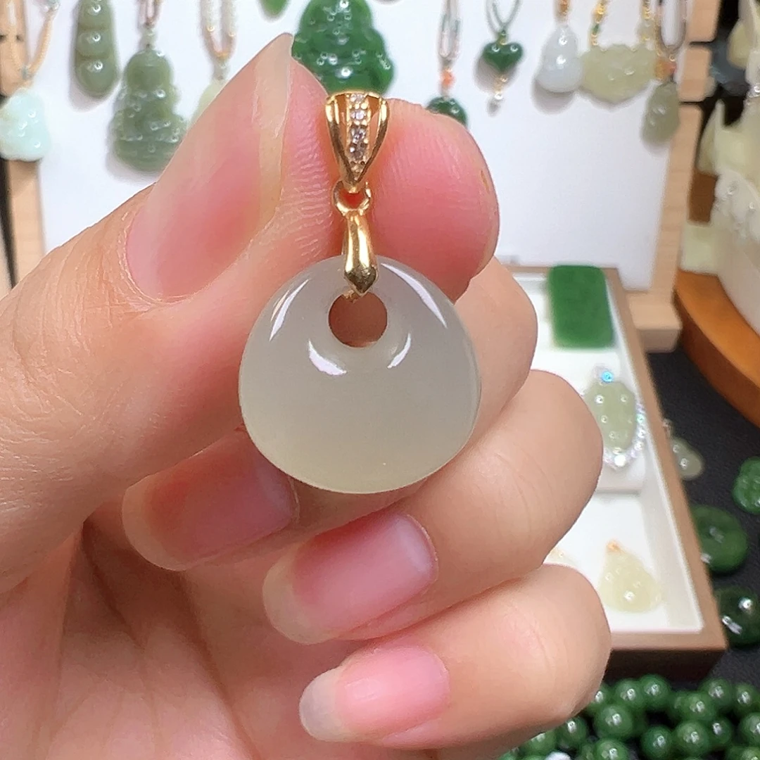 和田玉银S925镀金镶嵌颈饰
