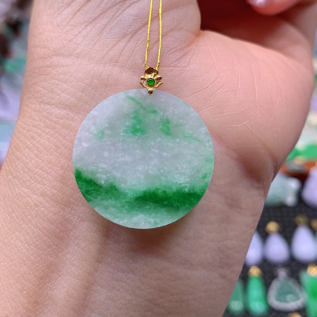 缅甸天然A货翡翠，飘绿无事牌 编号230/1030尺寸24.5-2.1