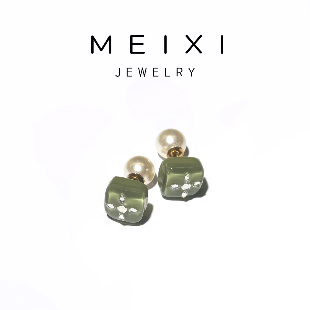 非金属树脂耳饰 手工调色牛油果绿锆锆钻百搭款小耳钉绿色小众C09