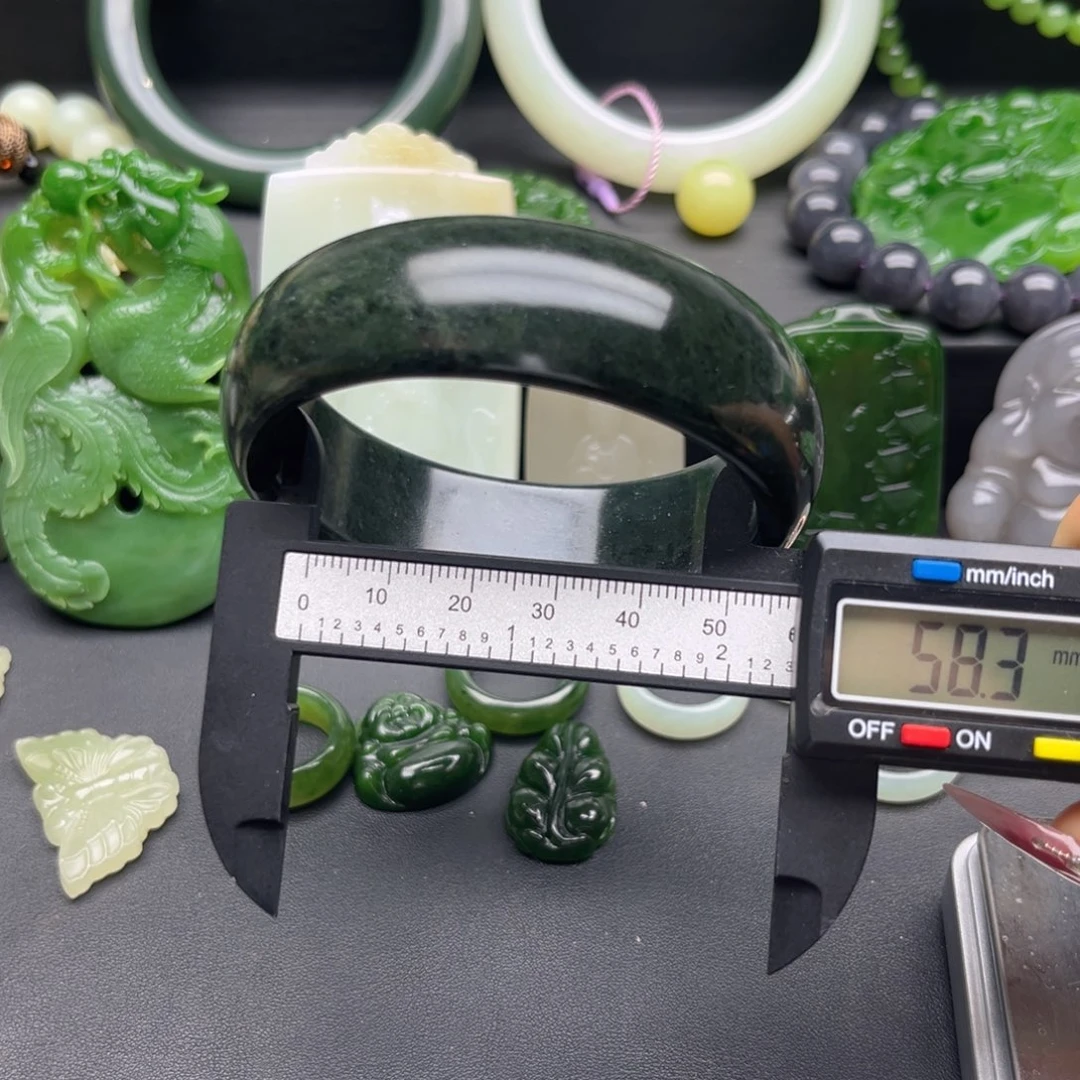 未镶嵌和田玉珠宝半成品