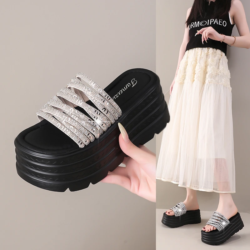 8cm水钻精致厚底网红时尚百搭夏季外穿厚底防滑坡跟仙女风潮拖鞋