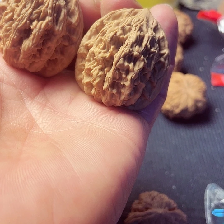 文玩核桃吊坠一*吉文玩