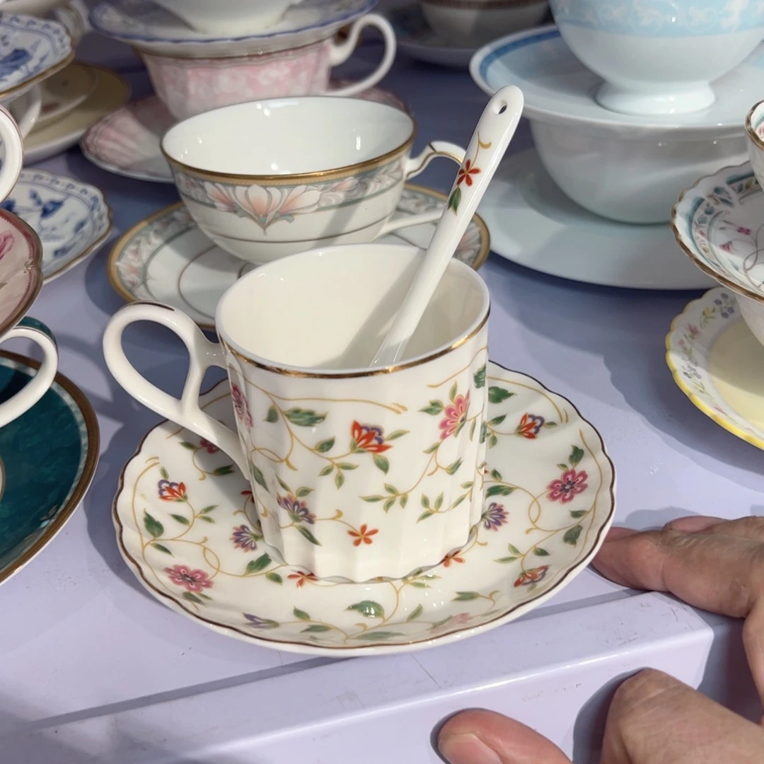 瓷片哈哈哈我也是很想要这个