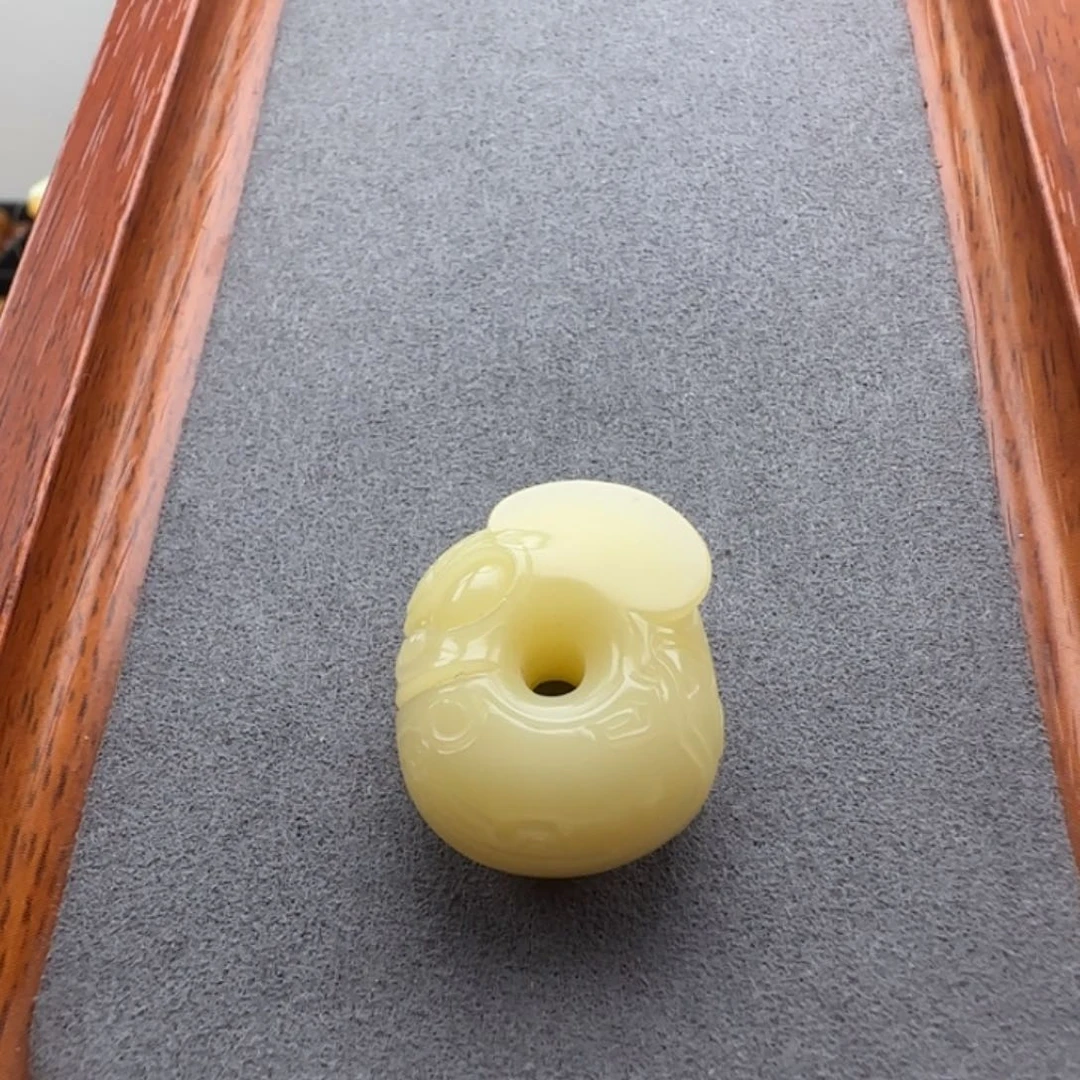 石英质玉配饰未镶嵌