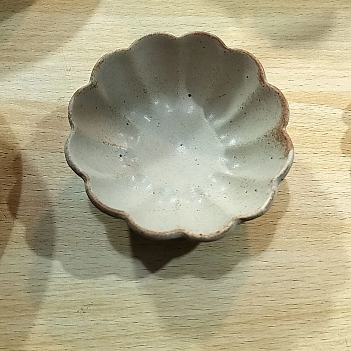 瓷片微瑕粗陶料碟一个