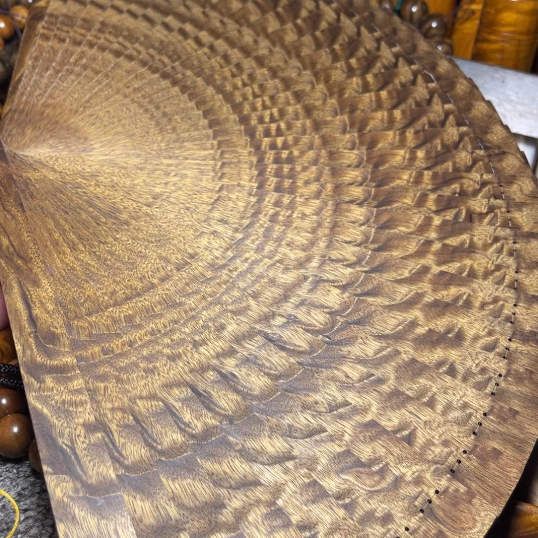 金丝楠乌金底色大扇子