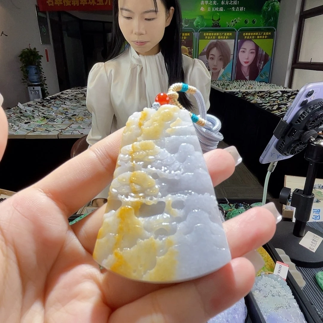 颈饰未镶嵌翡翠一