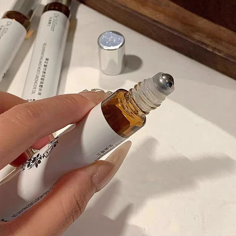 0493 眼部精华油日期到28.1月