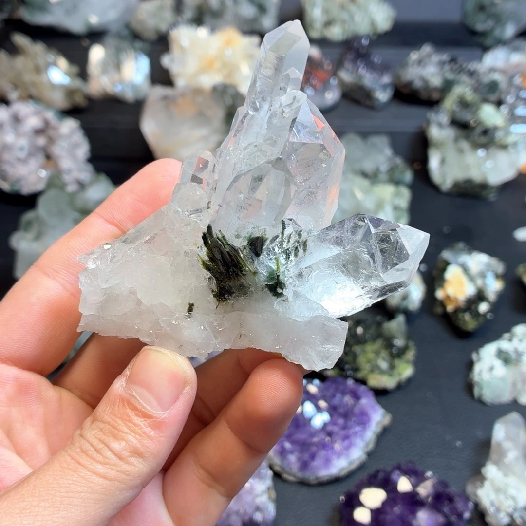 有机玻璃绿帘白水