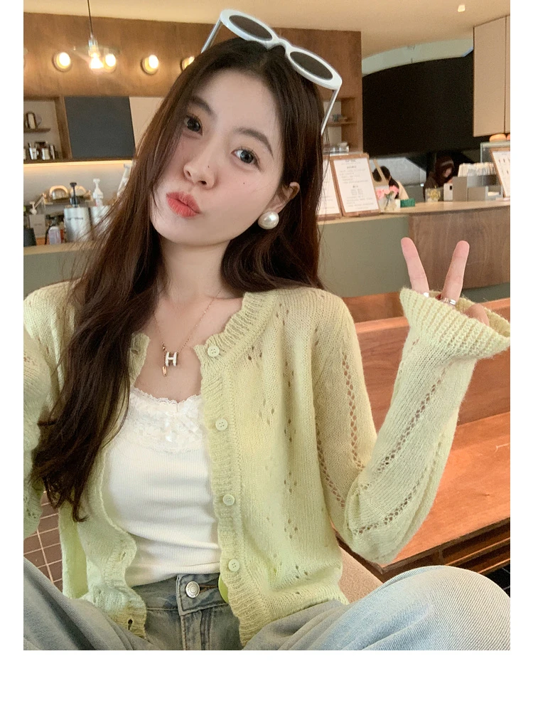 早春韩系镂空设计小个子甜美短款针织开衫女夏季薄款洋气软糯上衣