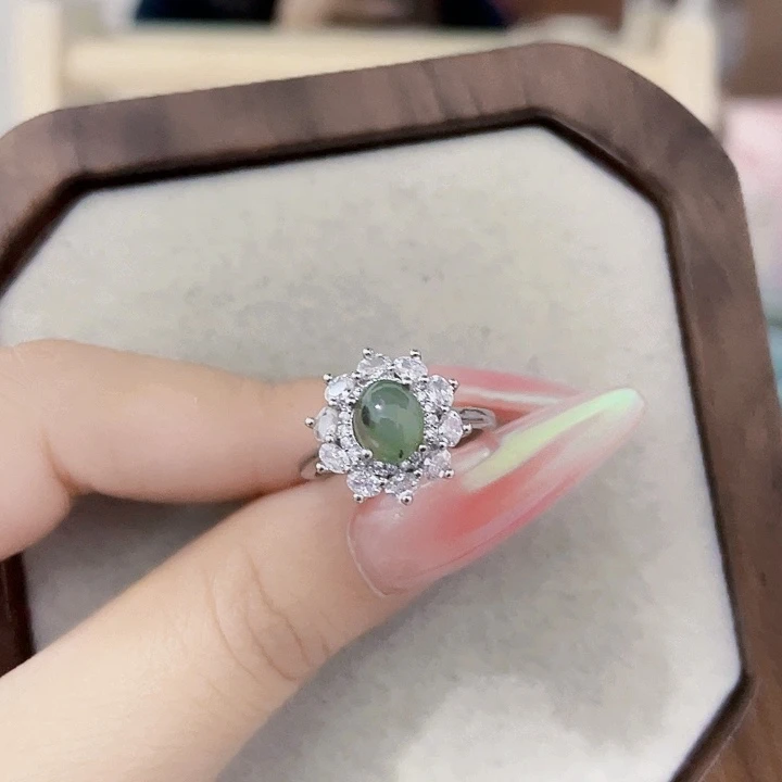 翡翠未镶嵌颈饰天然翡翠Ａ货