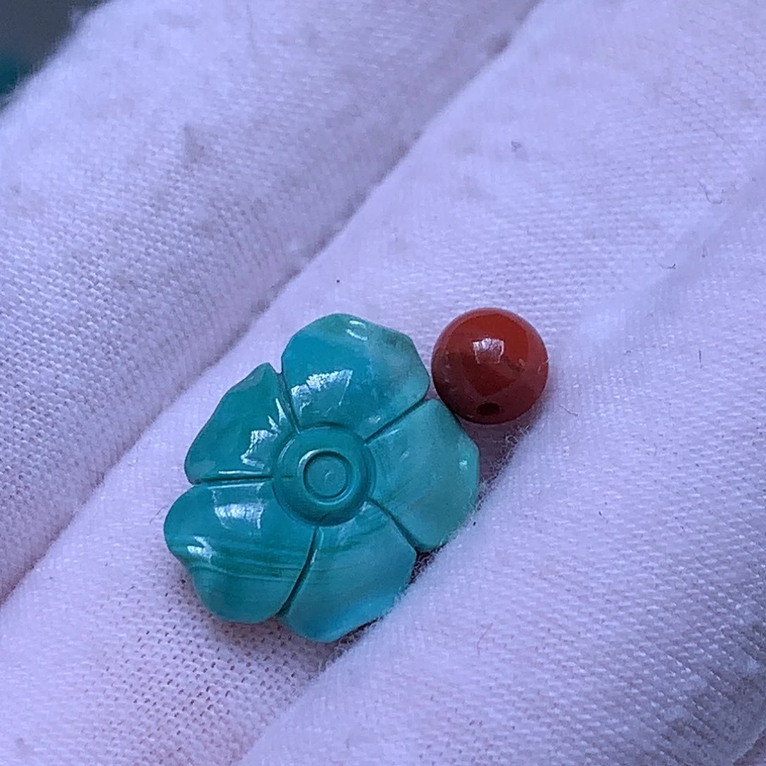 ****小南红玛瑙未镶嵌珠宝奇石