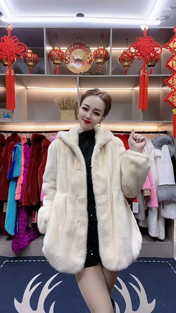 2024爆款一件出门 连帽水貂貂皮大衣女整貂年轻皮草外套冬