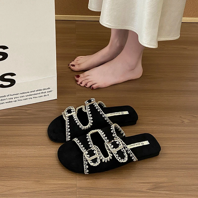 绝美平底凉拖鞋女夏季外穿2025新款高级感时尚百搭黑色一字拖凉鞋