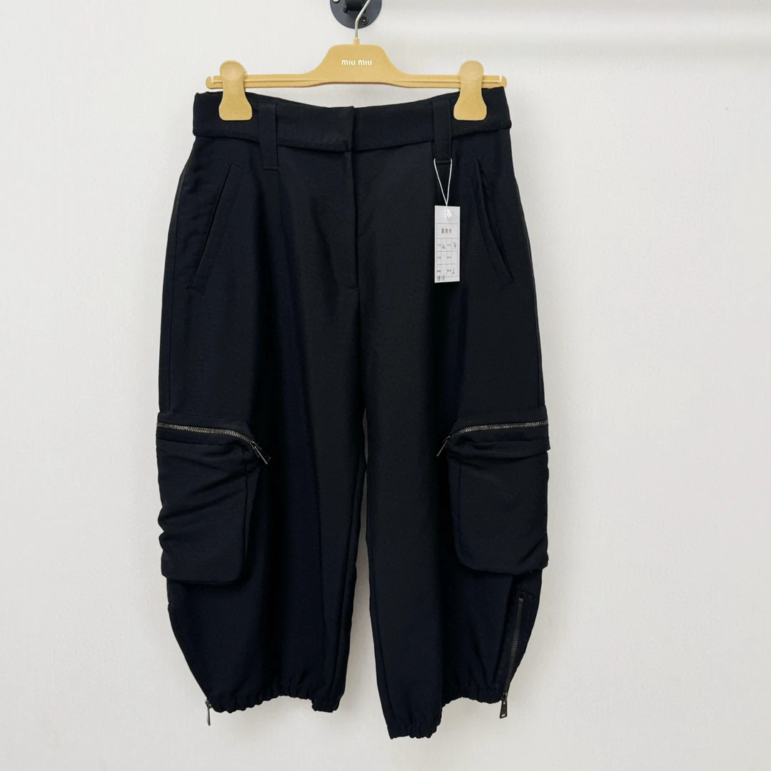 99新 FENDI/芬迪 Fendi芬迪休闲裤 正品 42码 全新