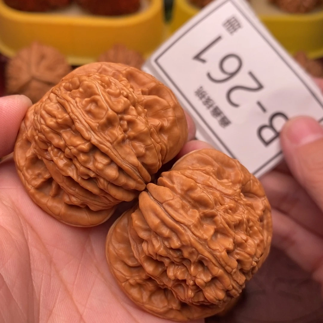 桃核把件汉高楼43……