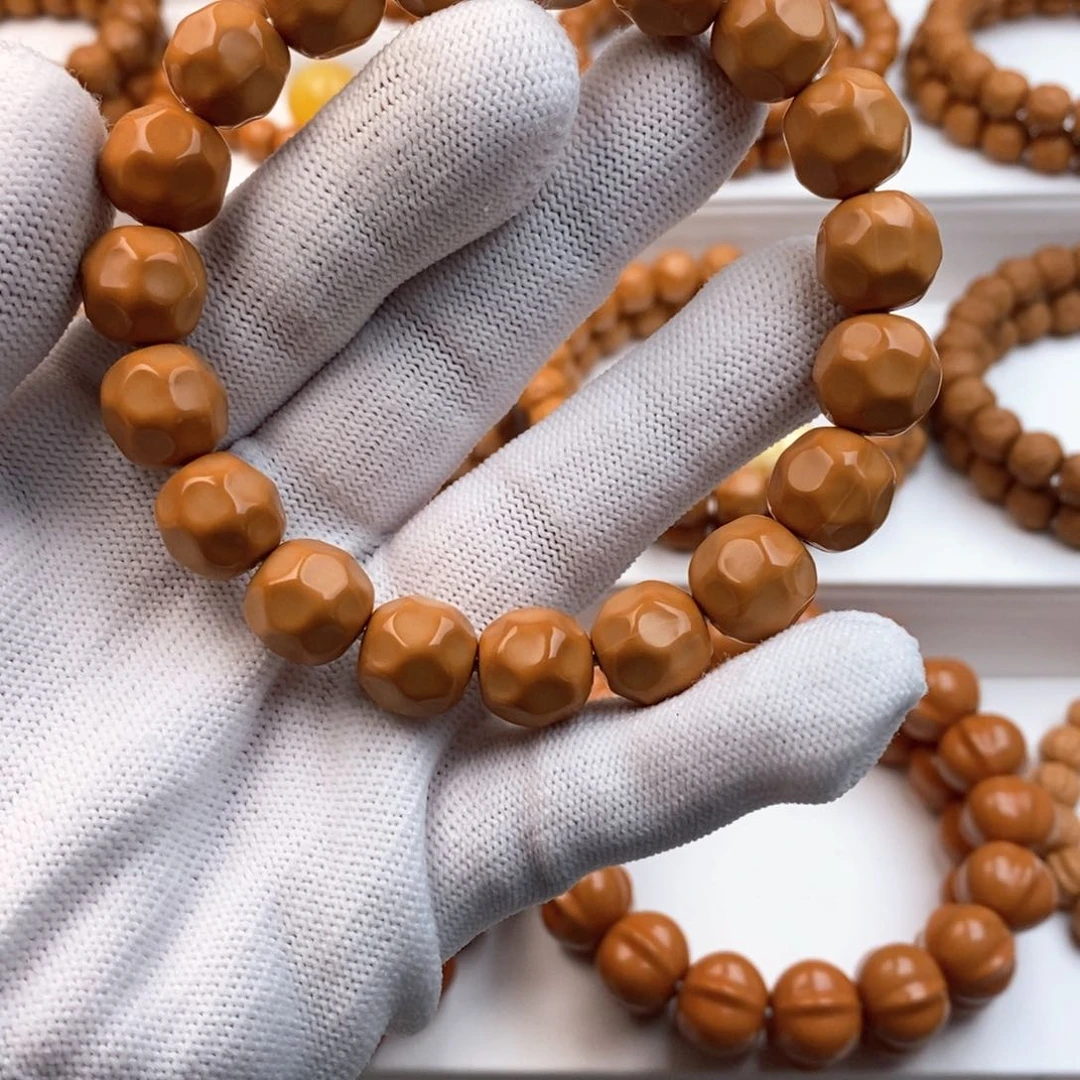 猴头核桃吊坠航***?大奶酪