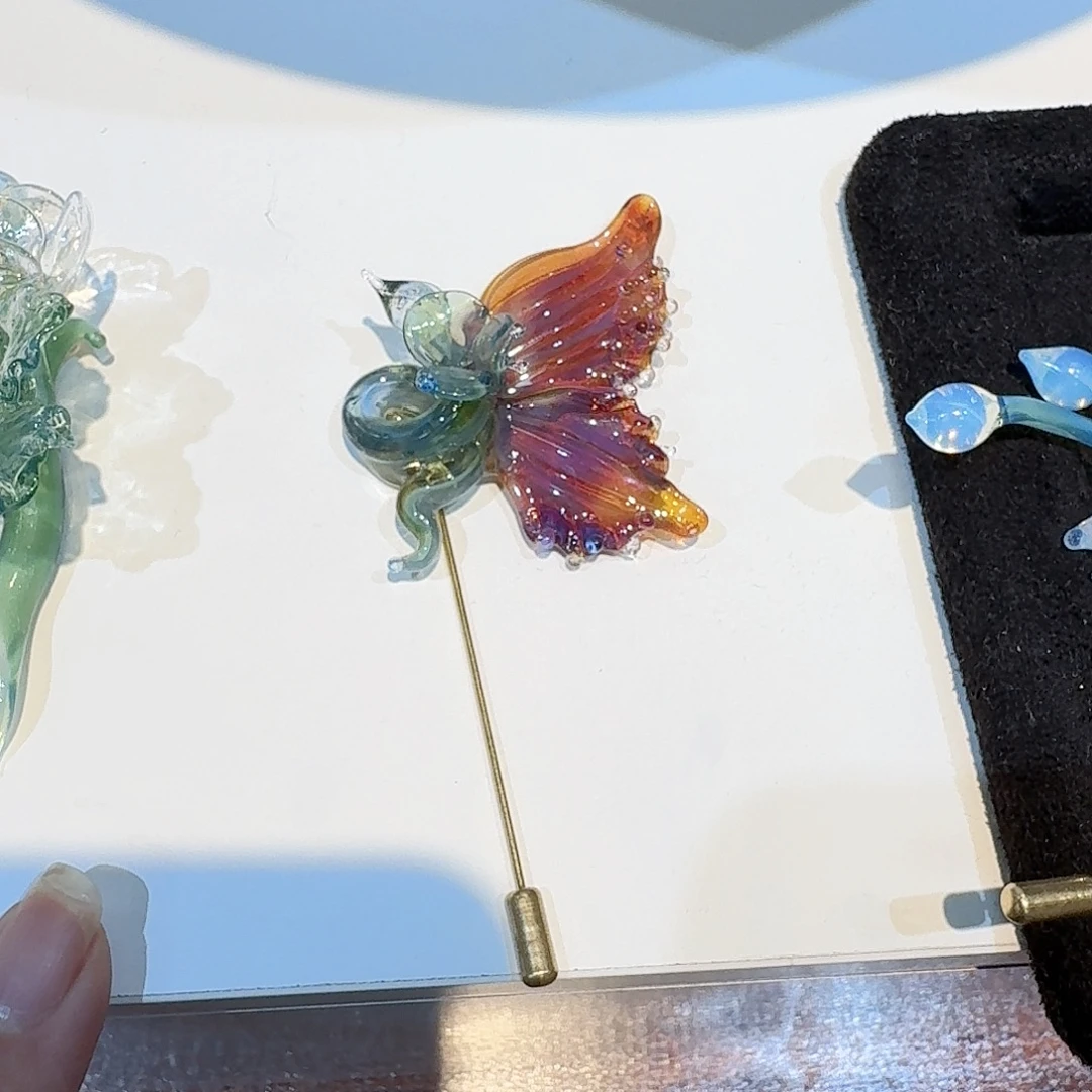 手工艺品琉璃胸针98