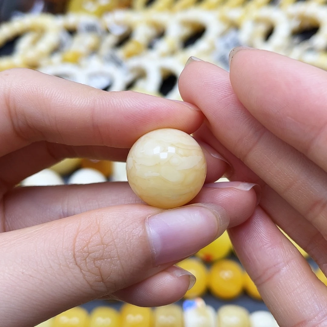 未镶嵌蜜蜡裸石沁色圆珠17.2mm