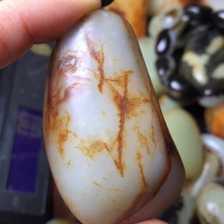 和田玉未镶嵌珠宝奇石