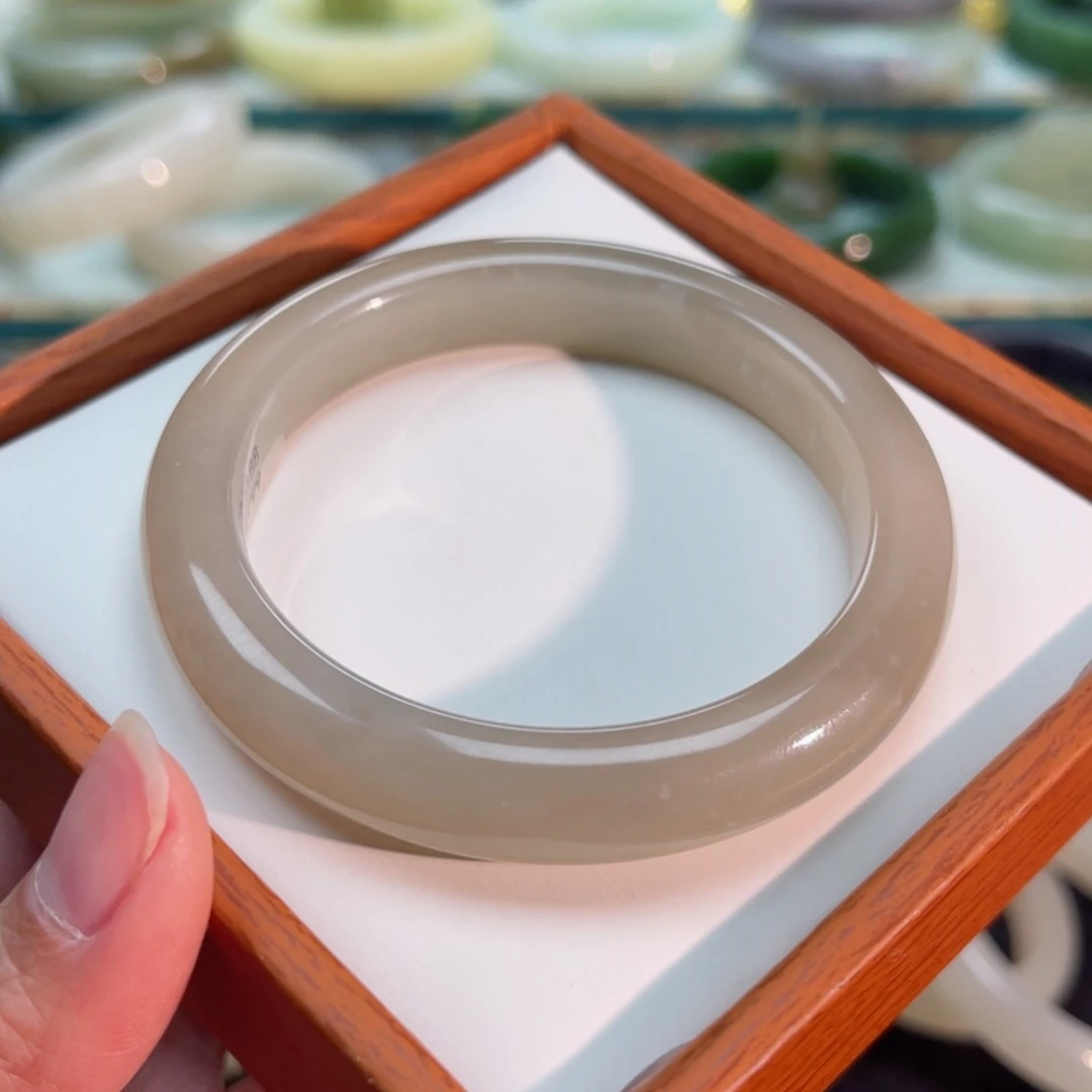 和田玉手镯未镶嵌藕粉55➕微棉