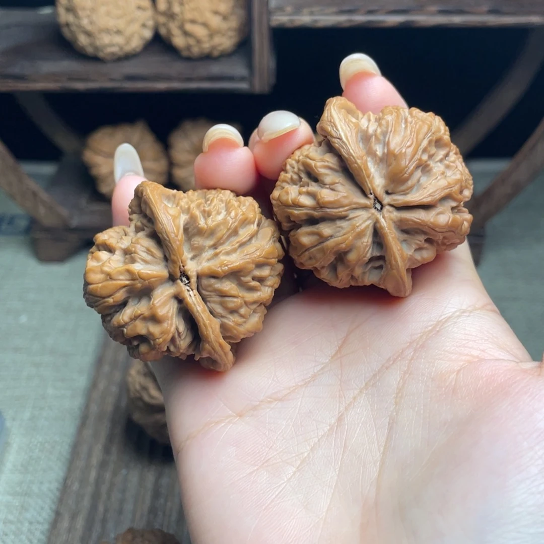 王***木文玩核桃吊坠将军43