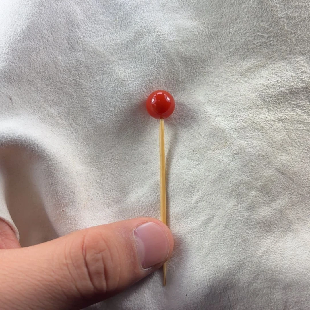未镶嵌10.5mm珠子不退不换南红玛瑙