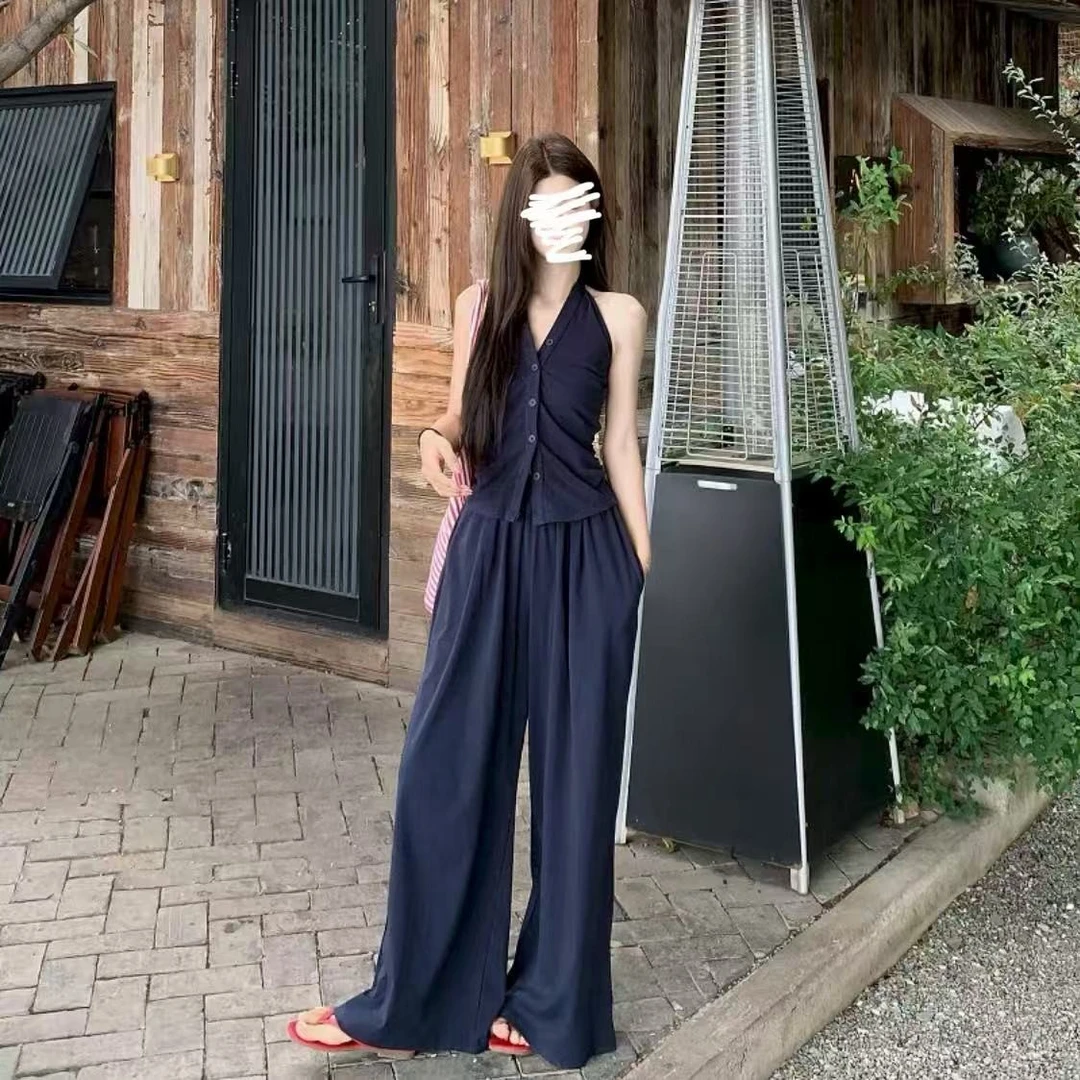 胖鹅张~单排扣挂脖背心竖纹裤子套装#1268