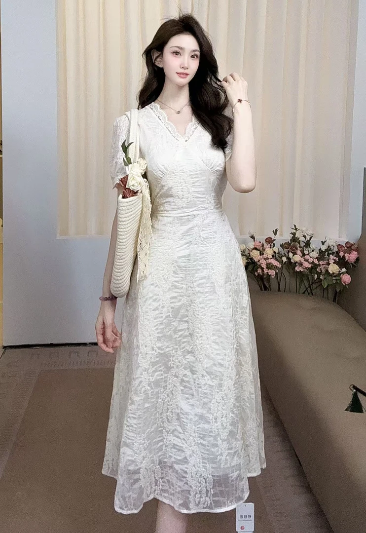 新女装法式高端气质小香风白色领连衣裙子质感高级