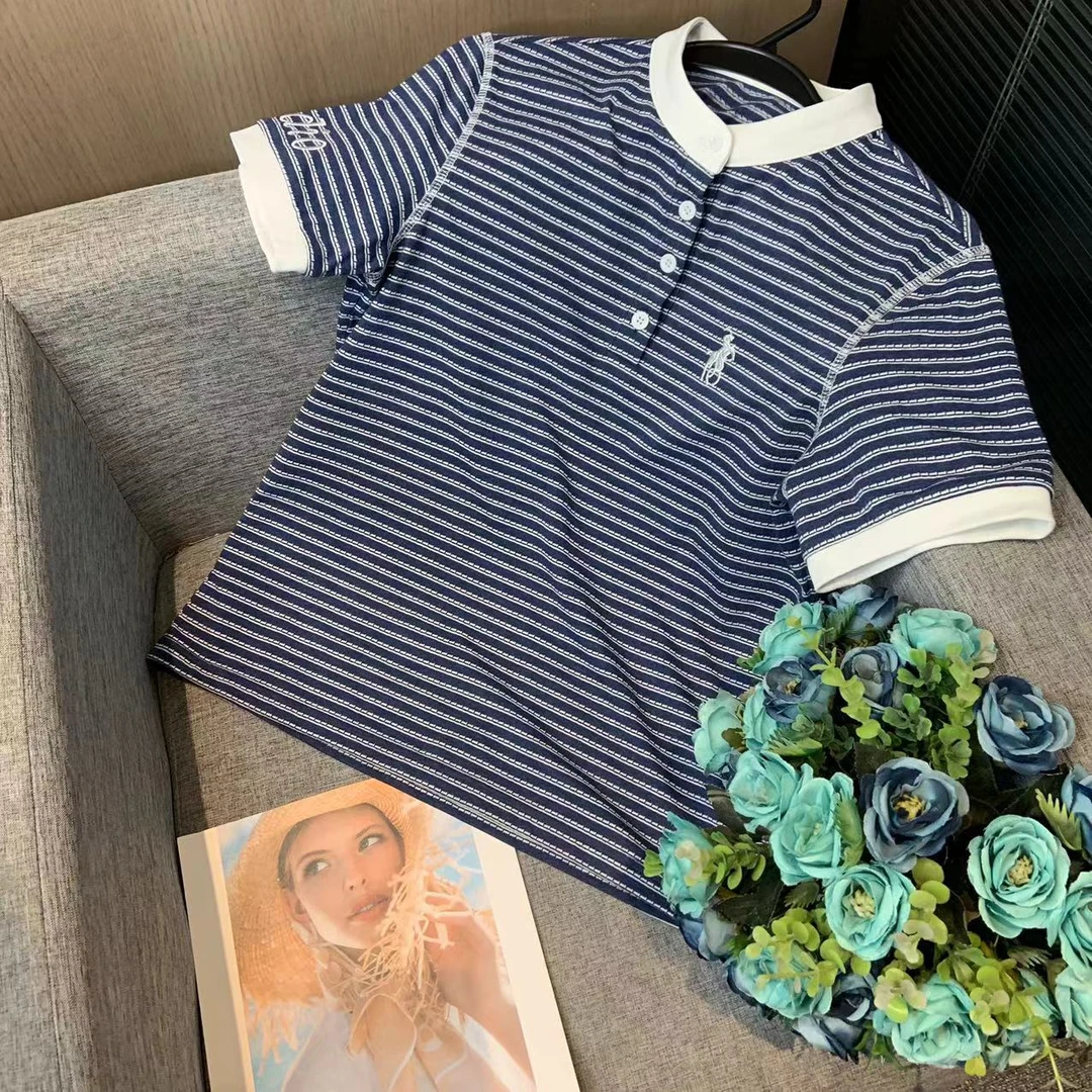 新款时尚女式半袖T恤-X9493