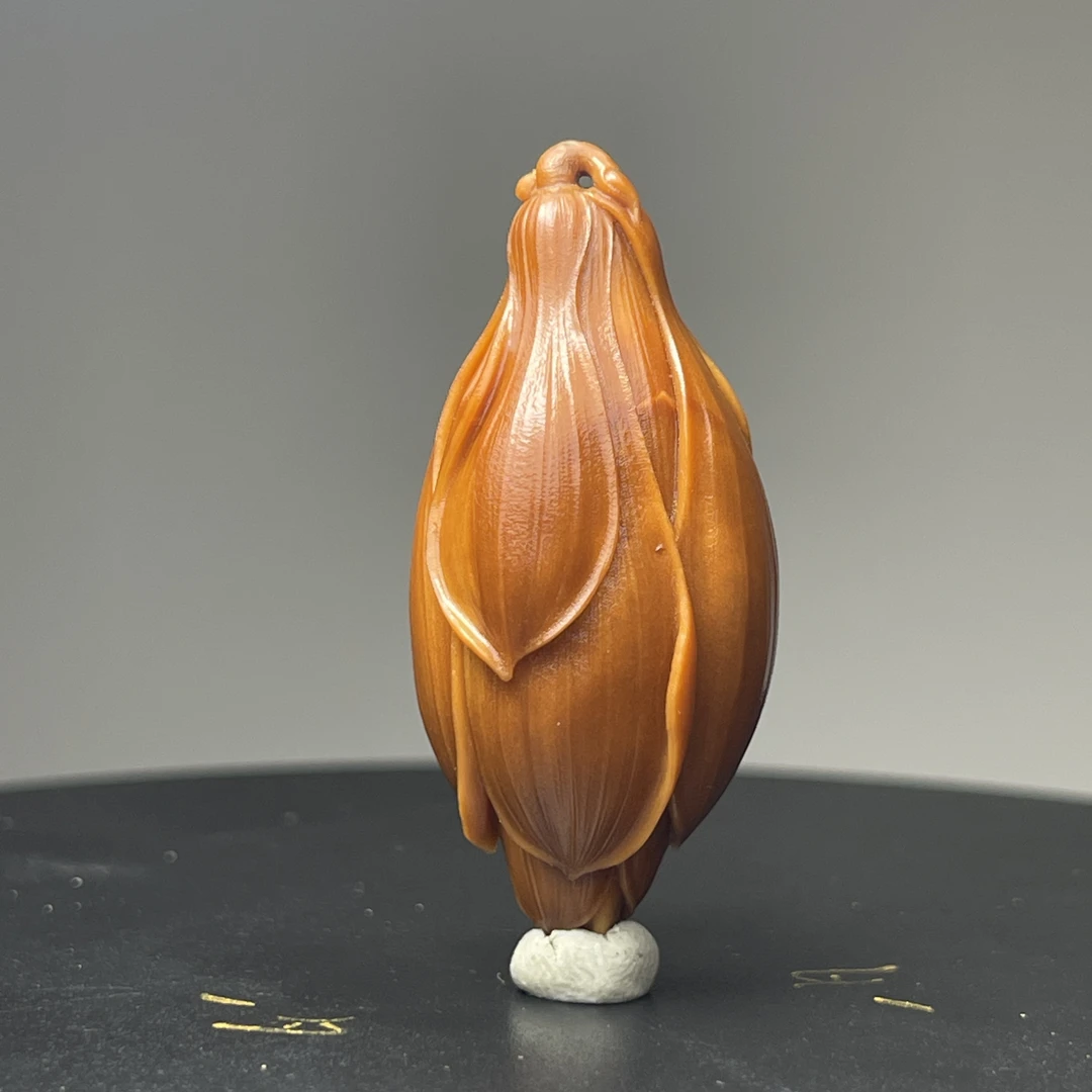 橄榄核精雕手工玉兰花单籽吊坠