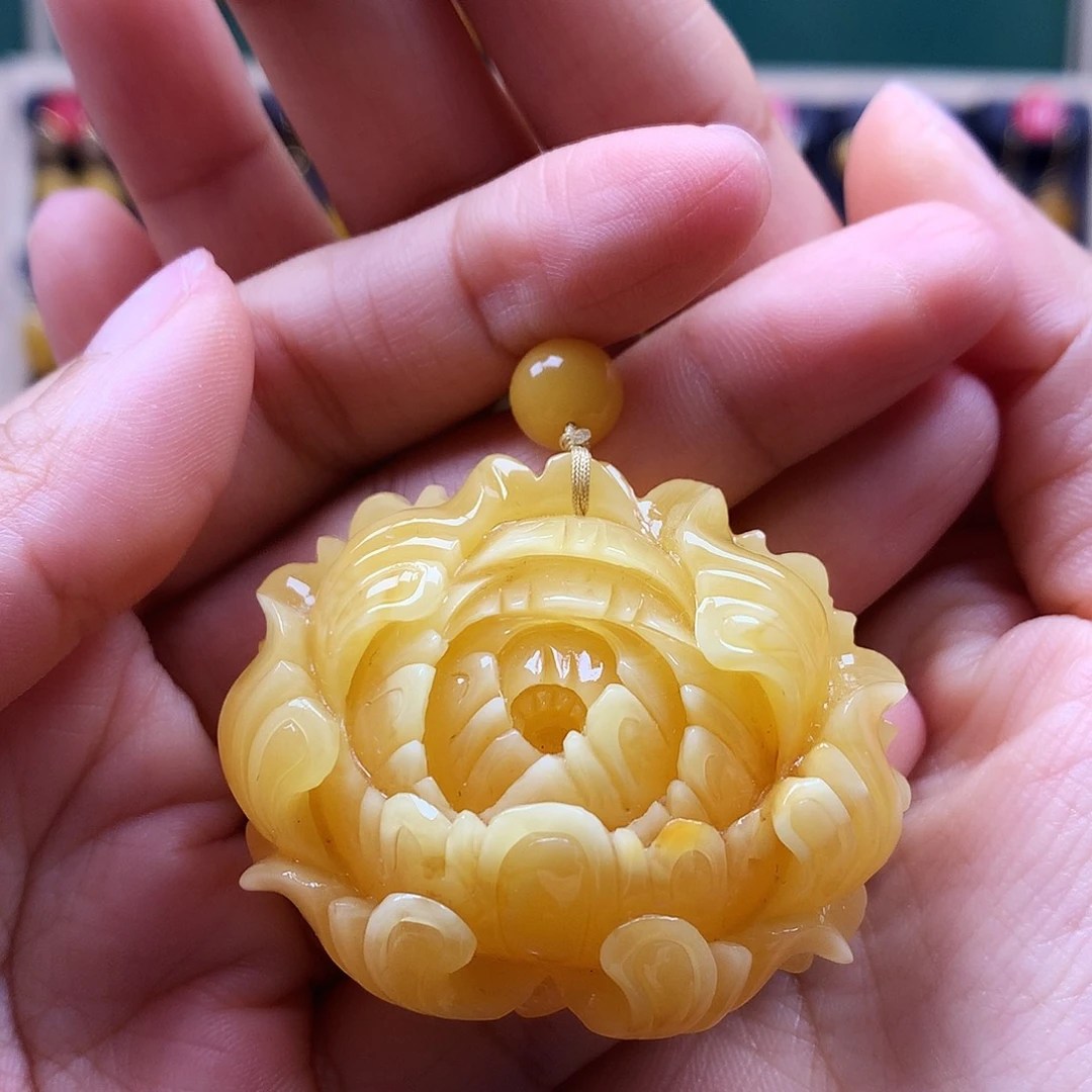 蜜蜡未镶嵌颈饰吊坠