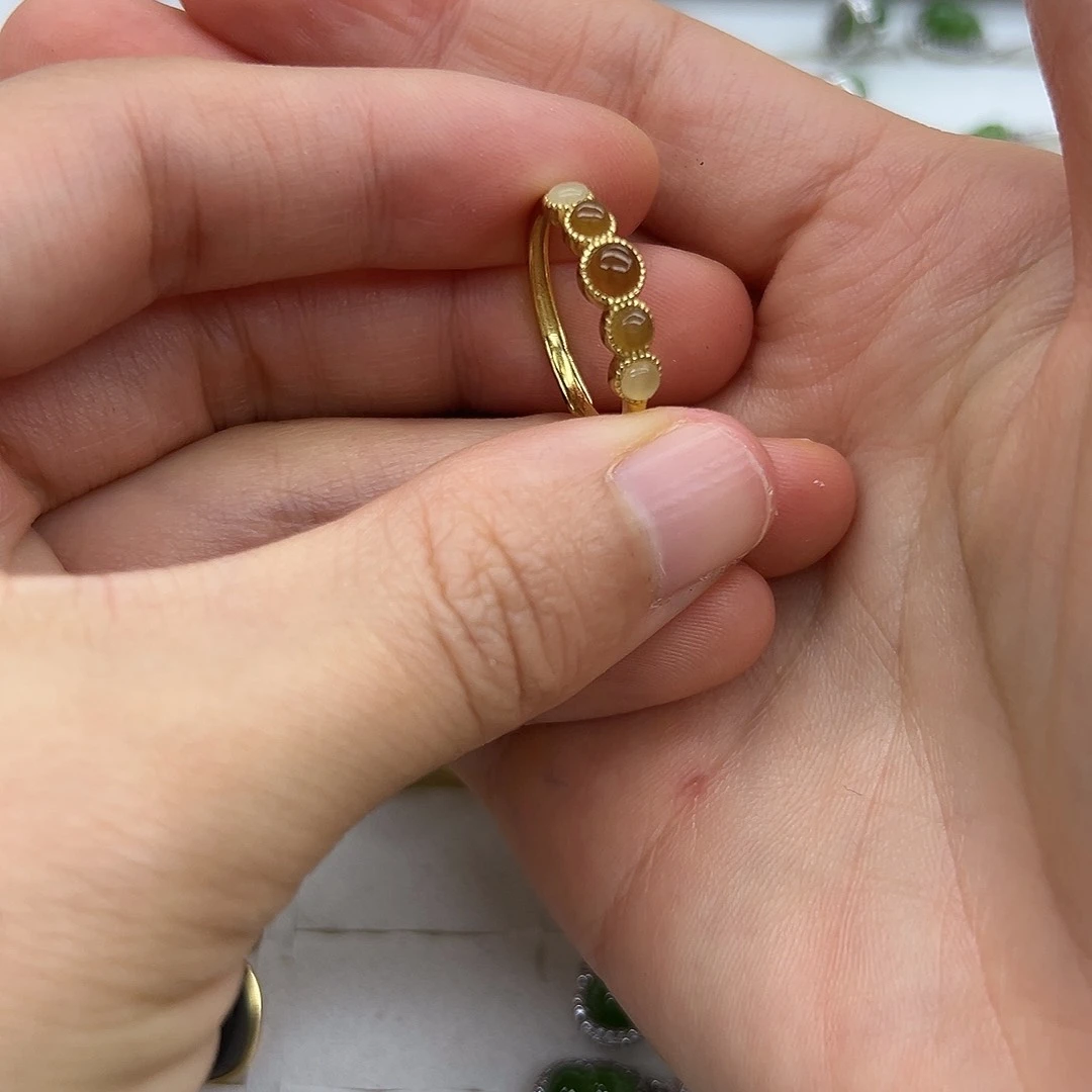 银S925镶嵌戒指和田玉（糖玉）