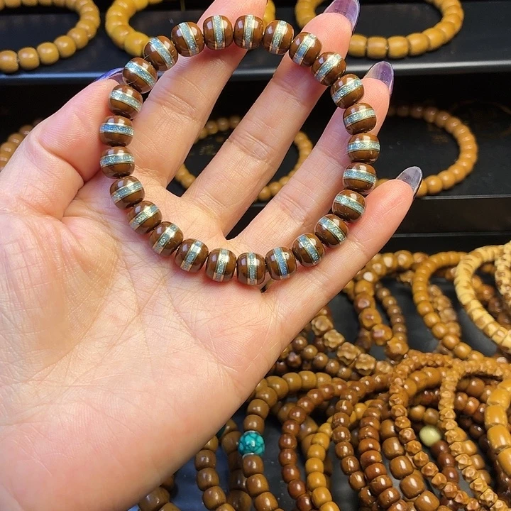 趁***.紫金鼠手串镶嵌锆石金腰带9.1