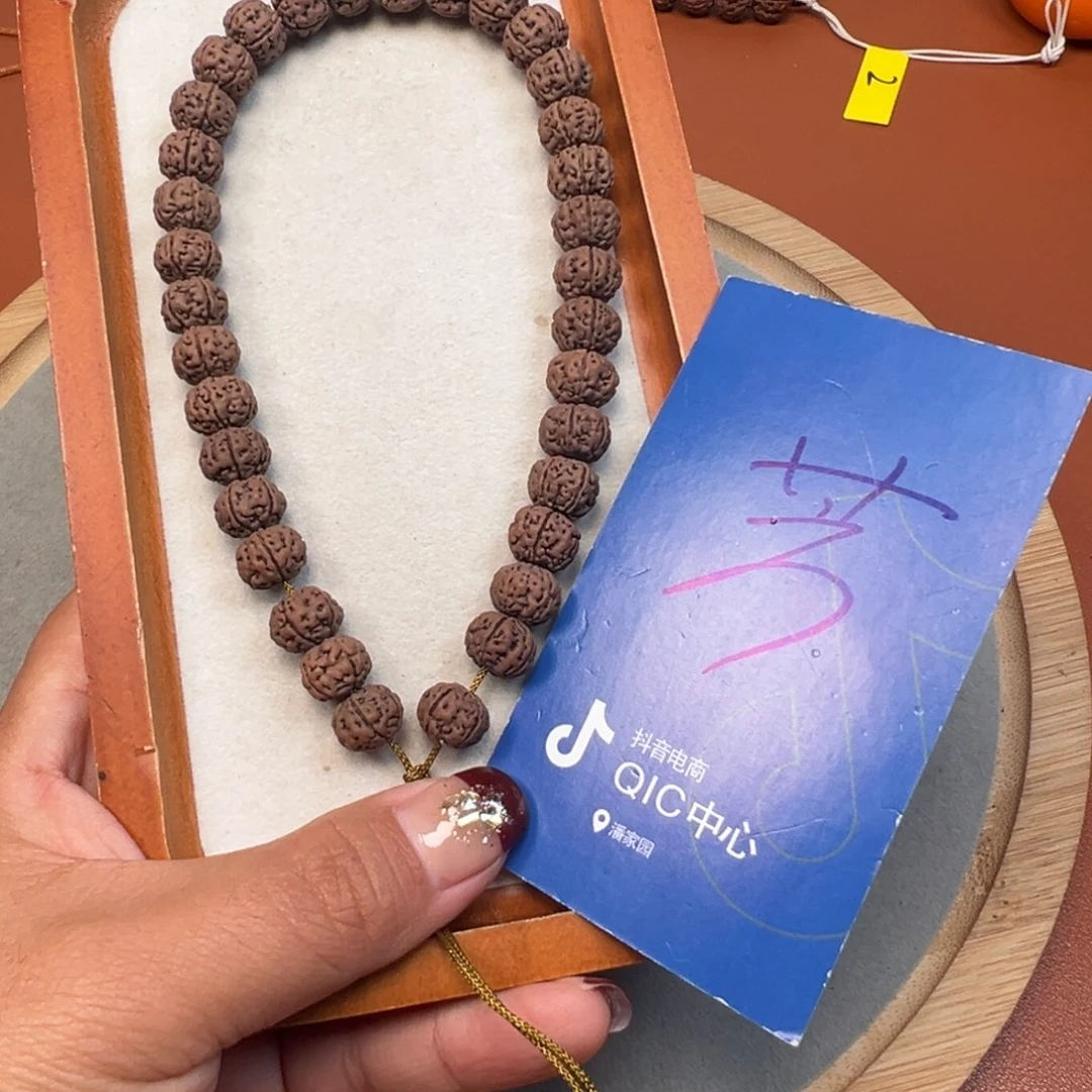 L***'吊坠金刚菩提金刚