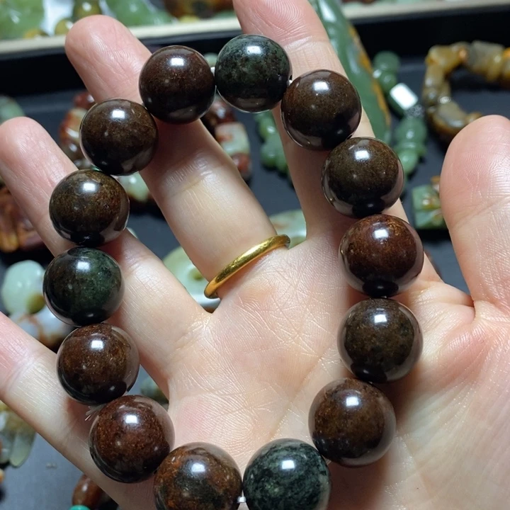 岫岩河磨玉（透闪石质玉）未镶嵌珠宝奇石