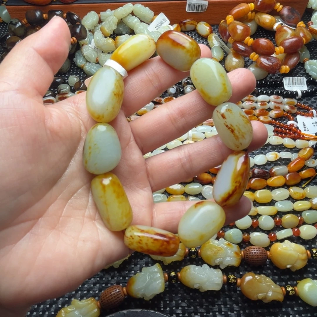 和田玉手链未镶嵌从**后