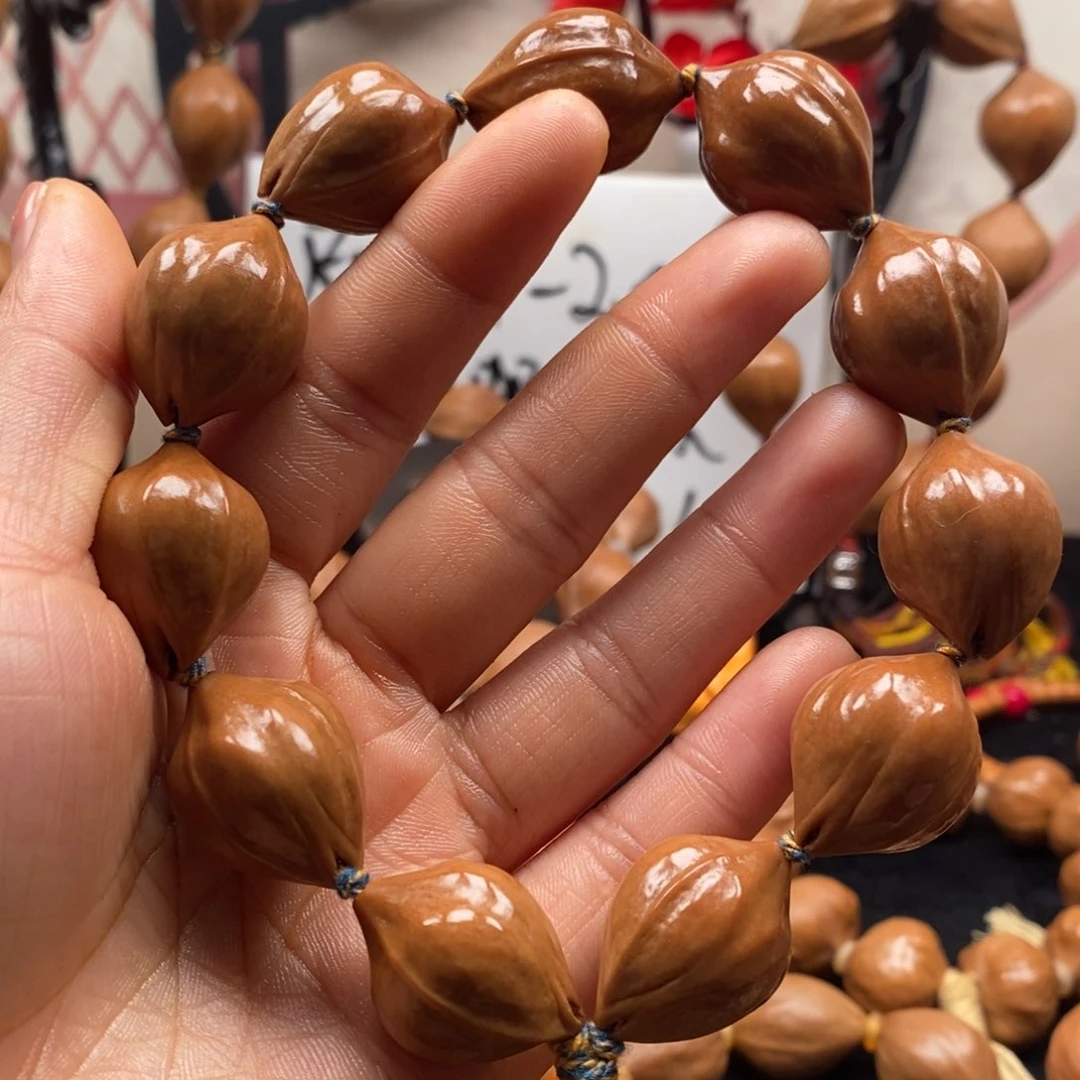 橄榄核手串/手链鸡血红1.9