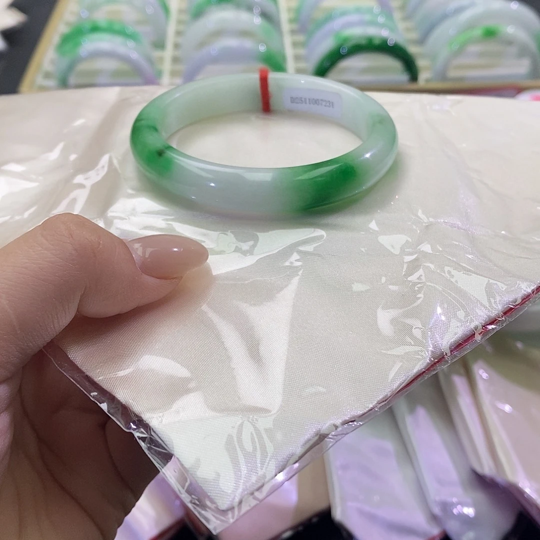 心***怡以闪购为准一物一图