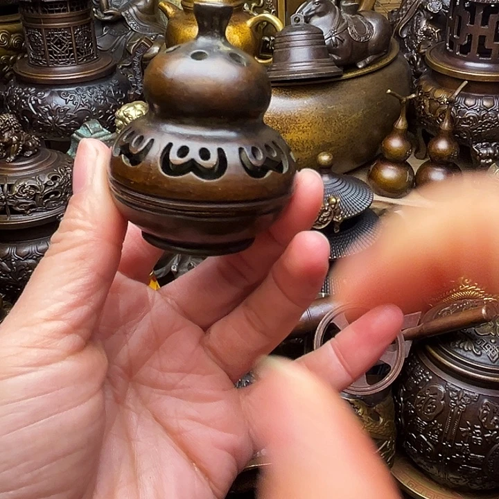 精美铜器点击下单