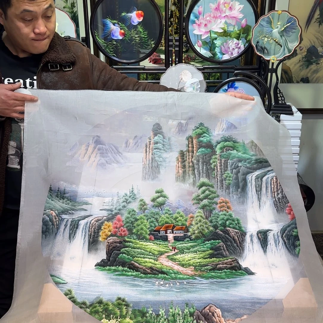 刺绣刺绣工艺精湛