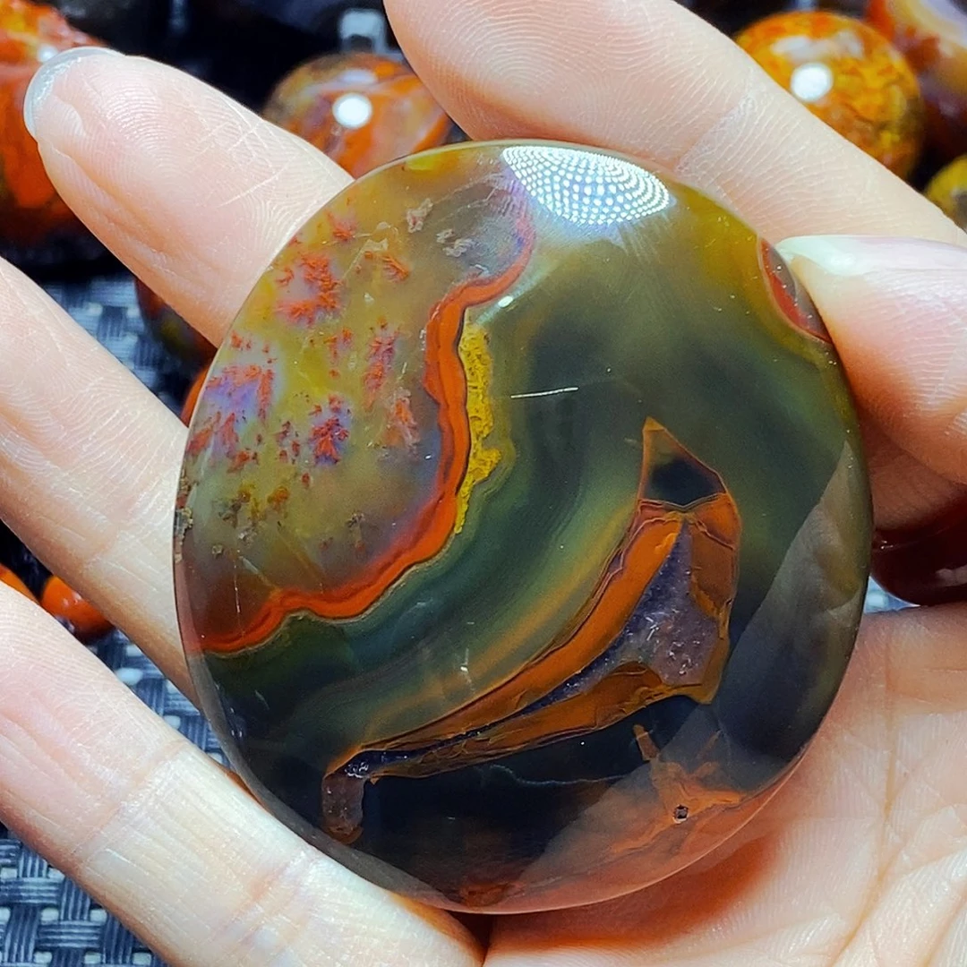 未镶嵌颈饰玛瑙/玉髓沫*