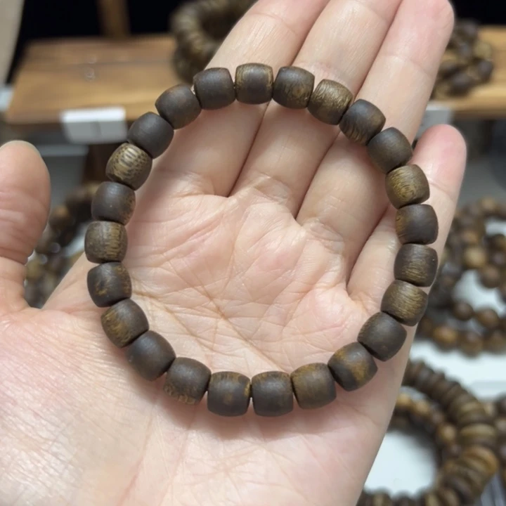 沉香香囊沉香高油卡8鼓珠单圈 6.8